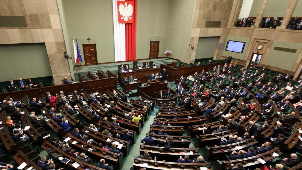 Pools parlement